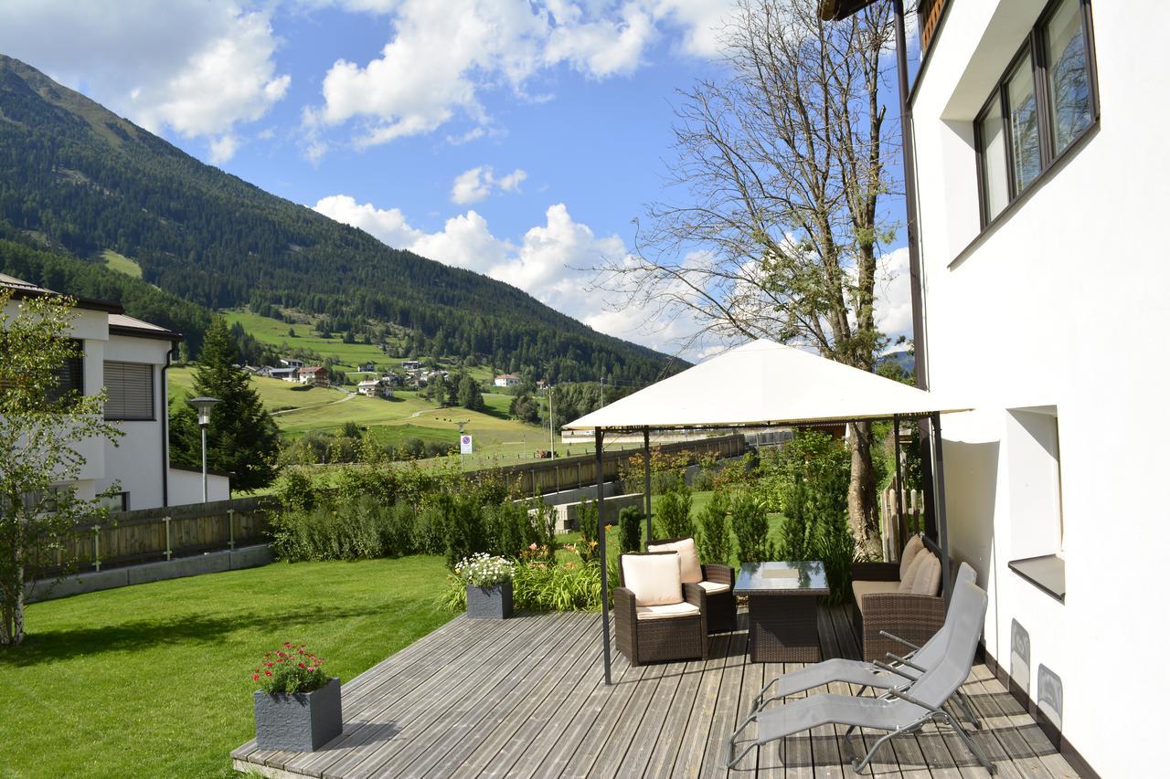 Hotel Hofer San Valentino alla Muta Kültér fotó